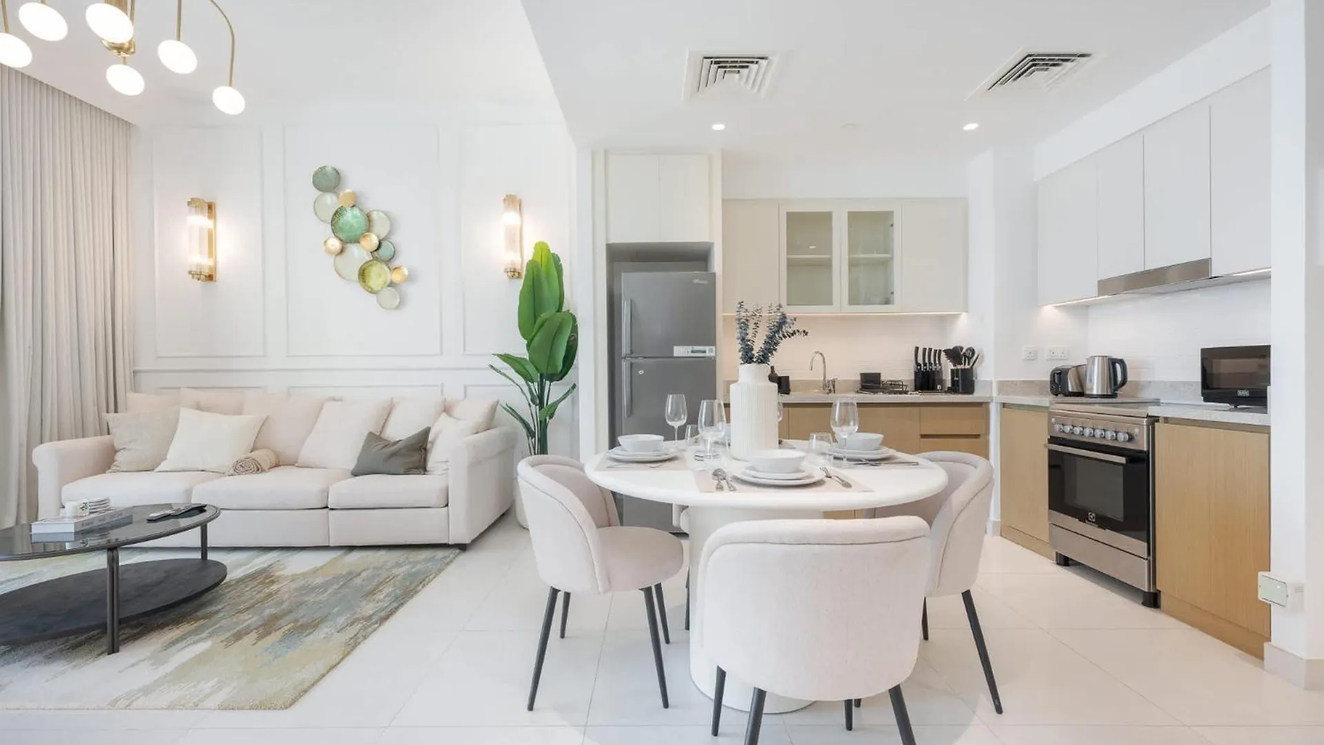 Modern 1-Bedroom Escape - Comfort Meets Style Dubai 0*,  United Arab Emirates